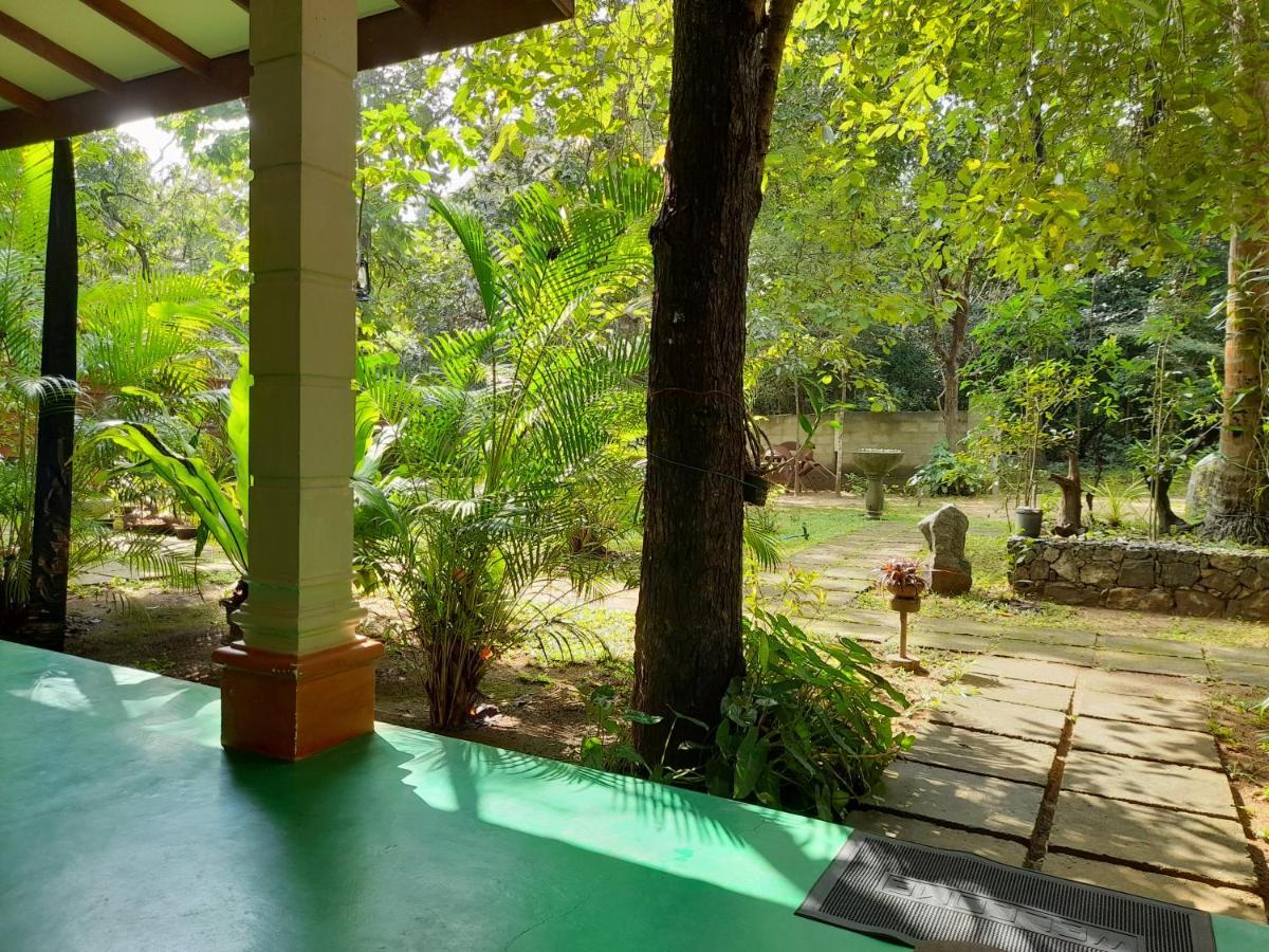 Sigiri Jungle Villa Sigiriya Exterior foto